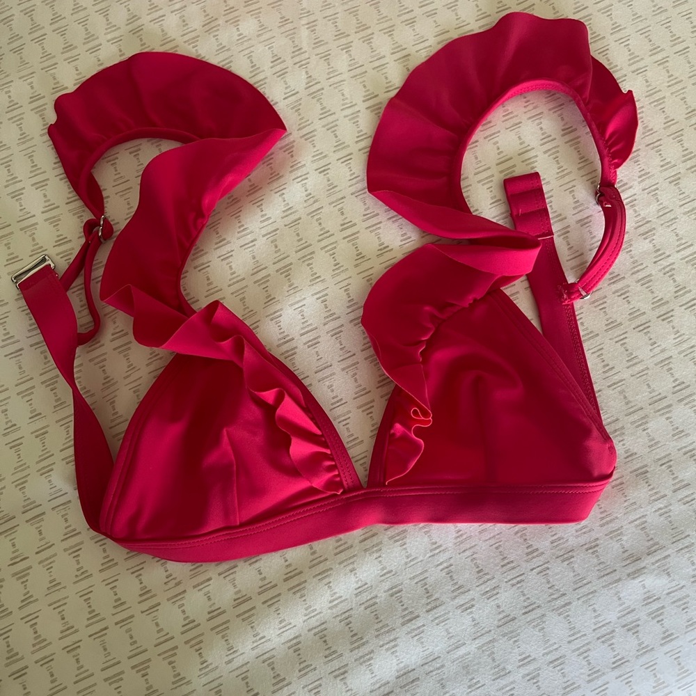 Cupshe Red Ruffled Bikini Top